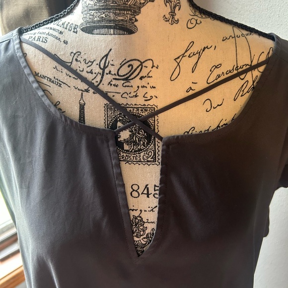 Express Gray Tan Relaxed Cut Out Blouse - Picture 2 of 6